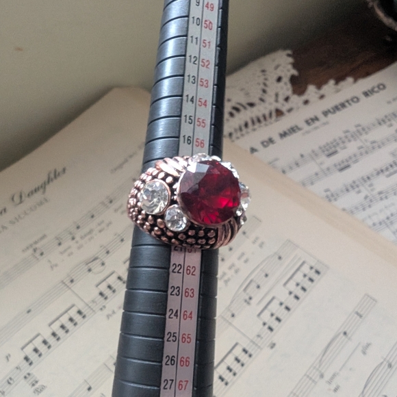 Red and Copper Women's Ring Size 10 - Picture 5 of 9